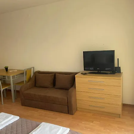 студиа Sunny Holiday Fort Noks * Slăntjev Brjag